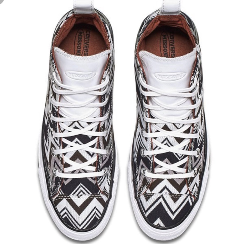 📙1 HOUR SALE! CONVERSE MISSONI HI TOP SHOES - Picture 4 of 4